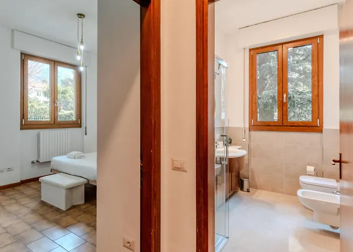 Giardino Bonsai By Interhome Dervio