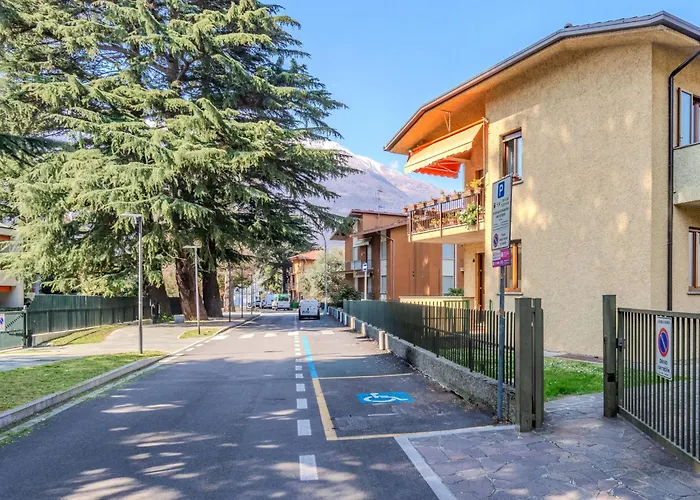 Giardino Bonsai By Interhome Daire Dervio